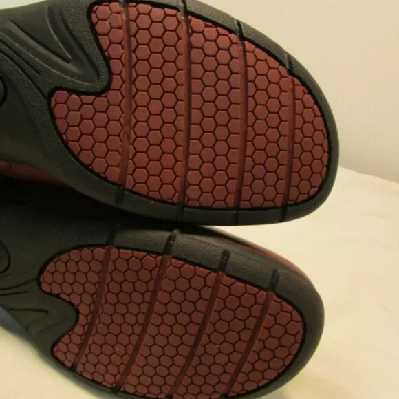 Clarks Dark Red Leather Ankle Boots - Picture 14 of 16